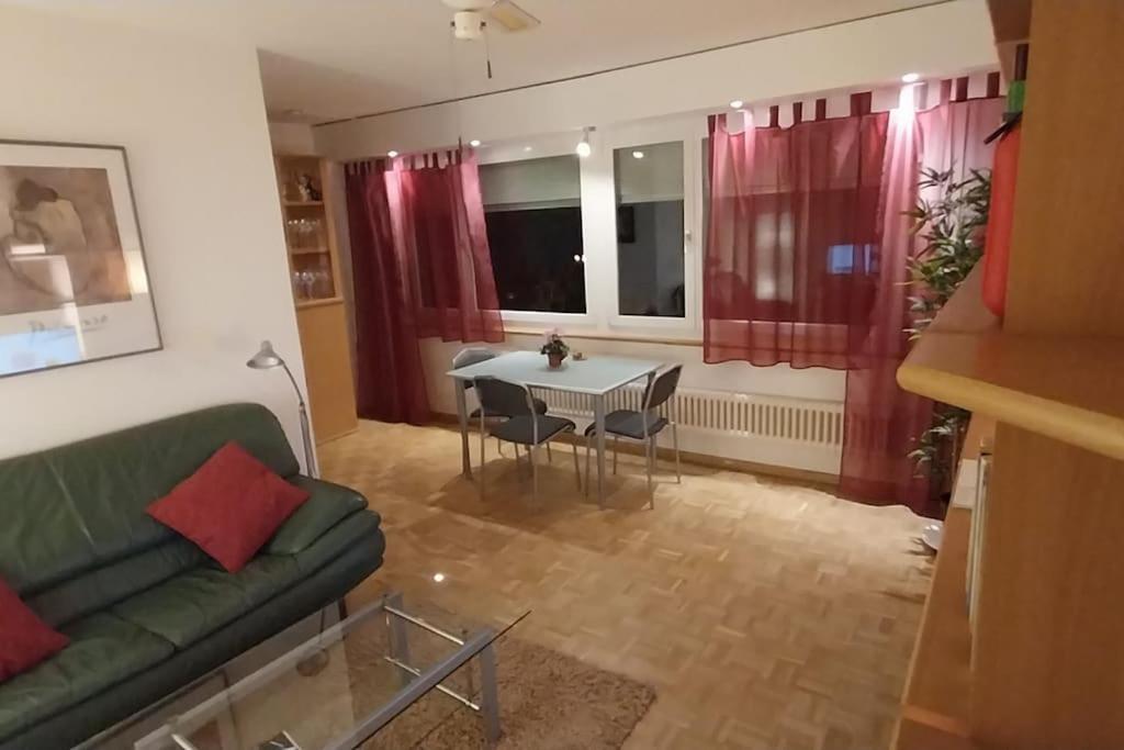بازل Wohnung Im Beliebten Gundeldinger Quartier المظهر الخارجي الصورة